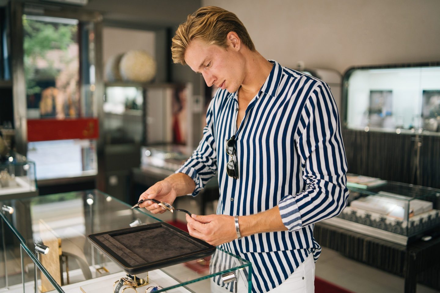 Rich Gen Z looking to buy watch.